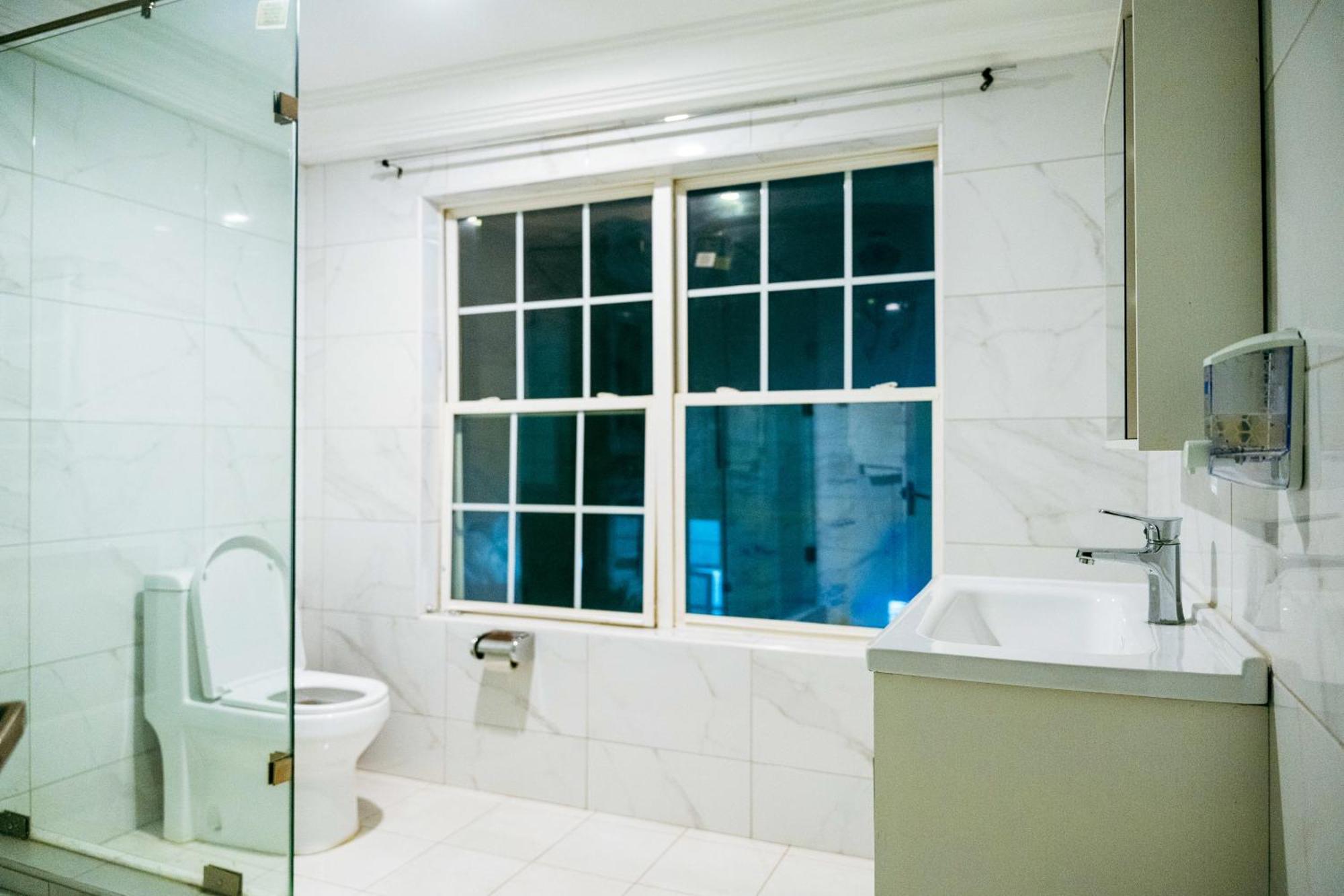 Adonai Hotel Tema Luaran gambar